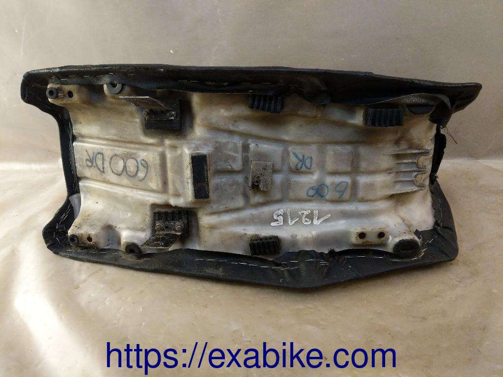 selle Suzuki DR 600 - photo 4