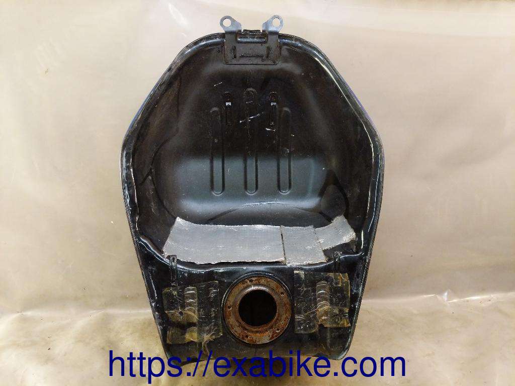 réservoir à essence Suzuki GSXR 1000 - photo 6