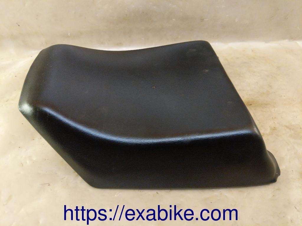 selle arrière Suzuki GSXR 750 - photo 1