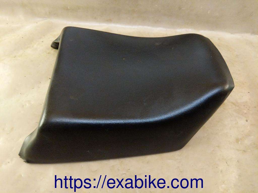 selle arrière Suzuki GSXR 750 - photo 2