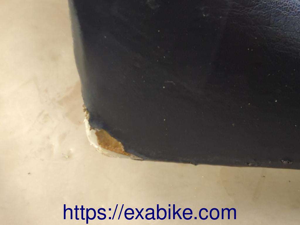 seat Yamaha FZR 1000 - photo 4