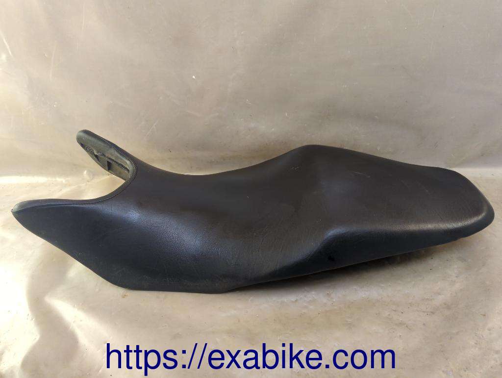 selle Honda CB 250 Hornet - photo 2