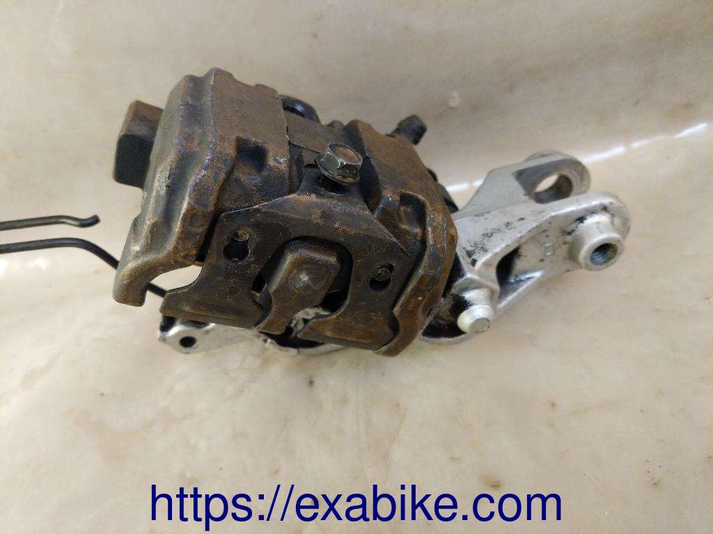 brake caliper, front left Honda VF1000R - photo 2