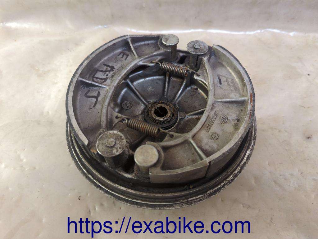 brake panel, front Suzuki T 350 - photo 2