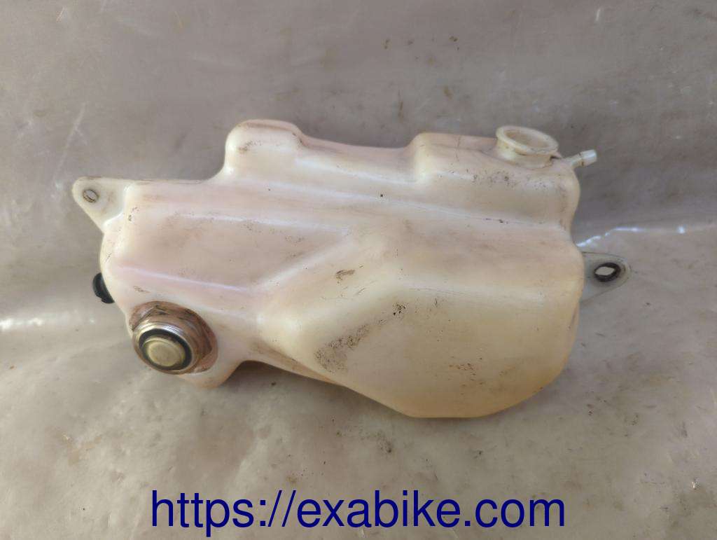 oil tank Yamaha RD80MX - photo 1