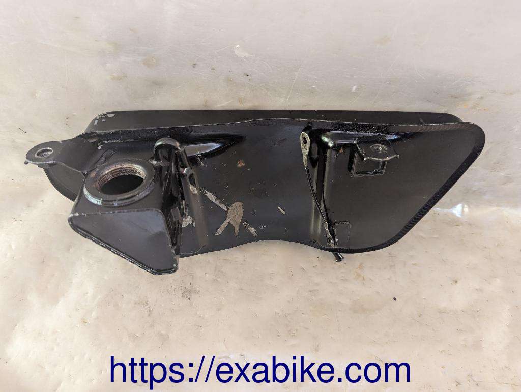 réservoir à huile Yamaha DT 125 - photo 2
