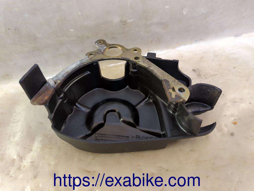 sprocket cover Aprilia RSV 1000 - photo 3