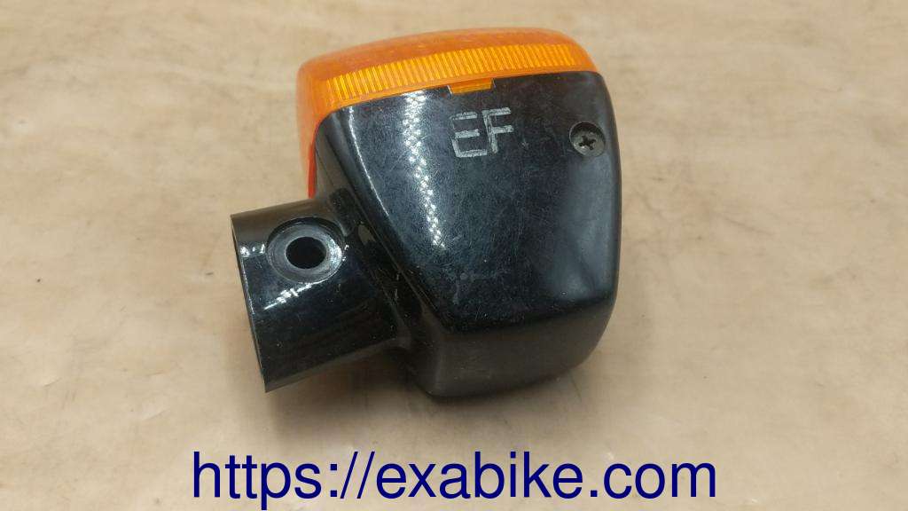 clignotant arrière droit Honda VF1000F - photo 2