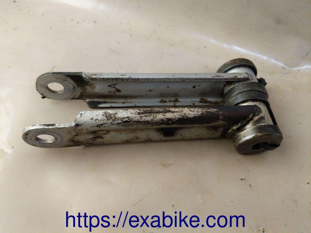 swingarm connecting axle Suzuki DR 600 - photo 2