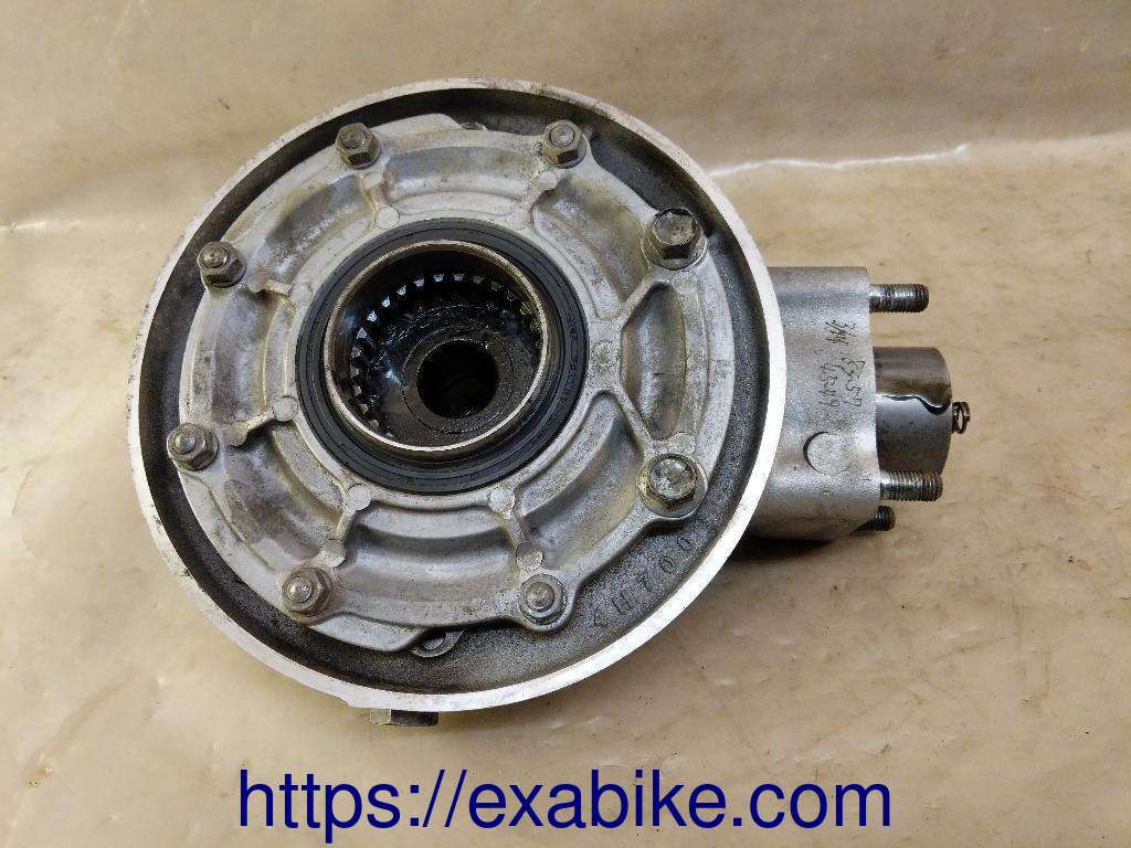 final gear case Yamaha XJ 650 - photo 2