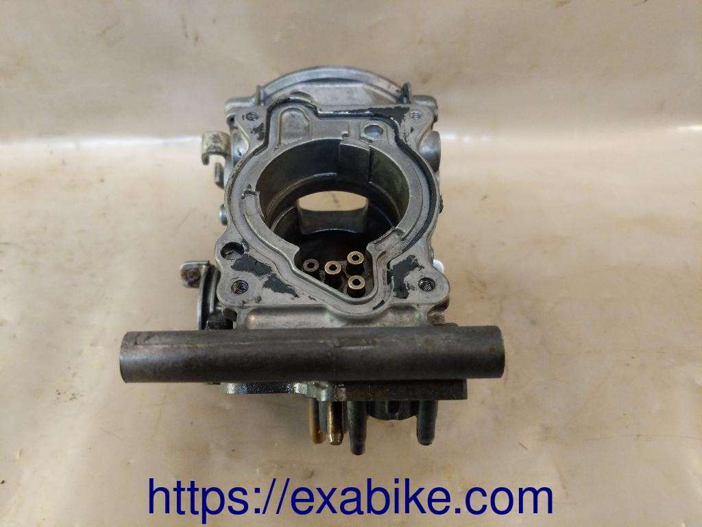 carburetor body Honda CBR 1100 XX - photo 1