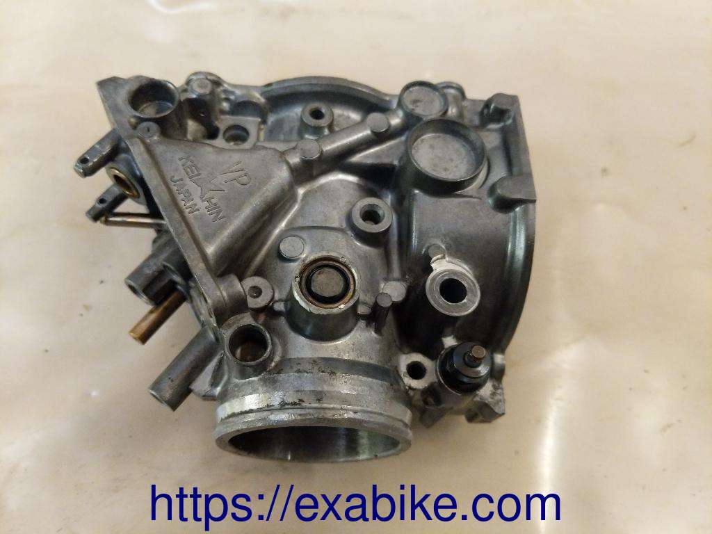carburetor body Honda CBR 1100 XX - photo 5