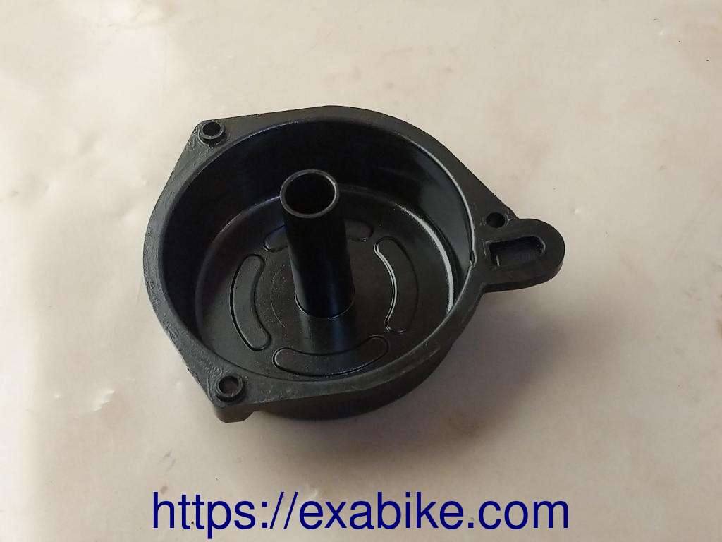 carburetor top cap Honda CBR 1100 XX - photo 2