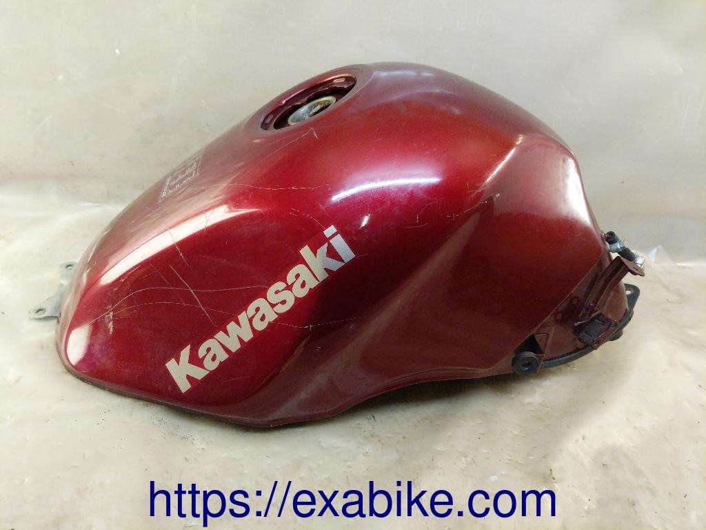 réservoir à essence Kawasaki ZZR 600 - photo 1