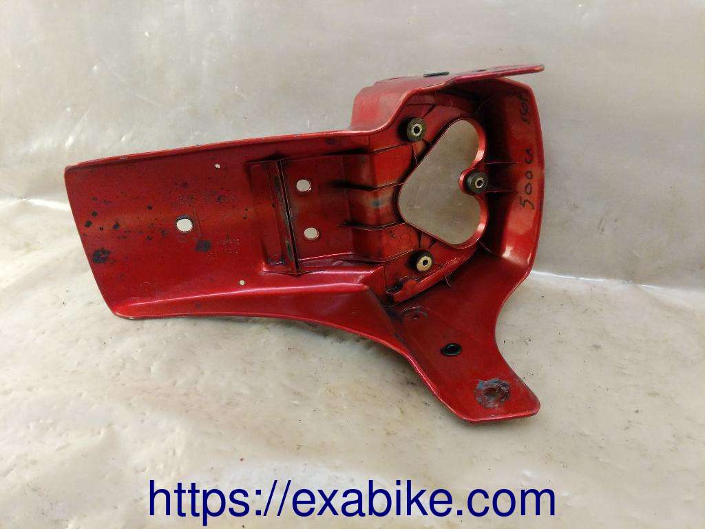 élément d'habillage arrière Honda CX 500 - photo 4