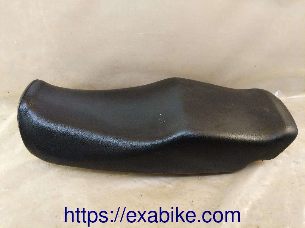 seat Honda VF1000F - photo 1