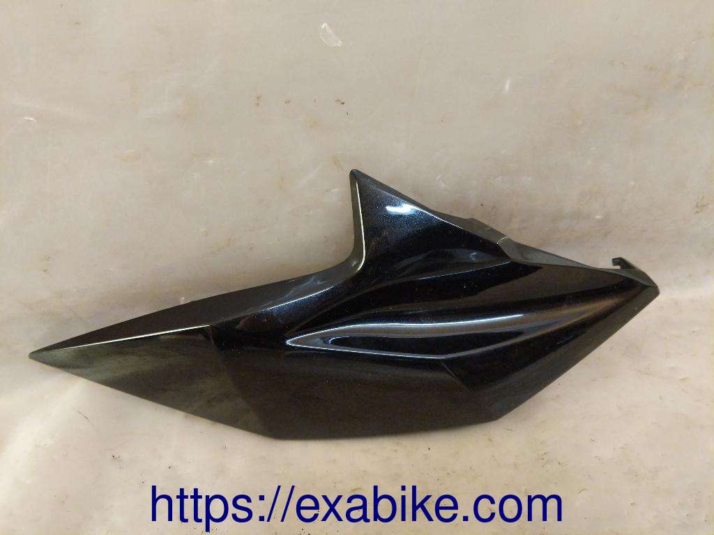 cowl element, left Kawasaki Z 800 - photo 1