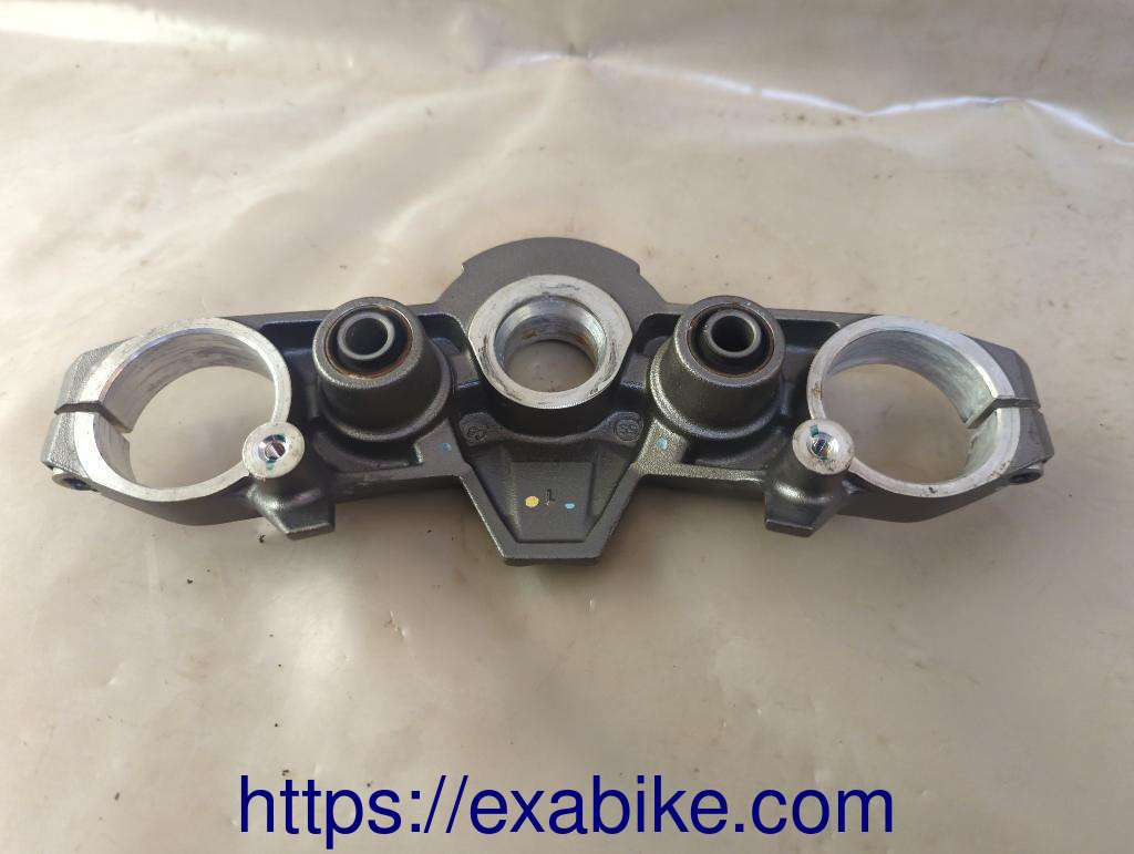 fork bracket, upper Kawasaki Z 800 - photo 2