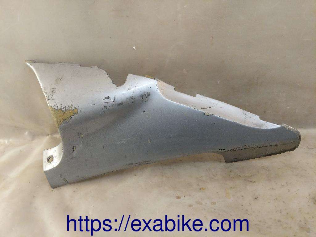 lower cowl, right Honda CBR1000F - photo 1