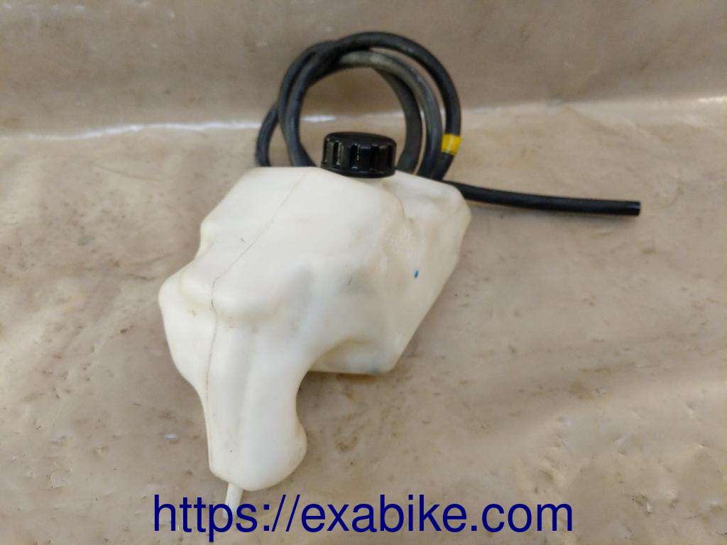expansion tank Kawasaki Z 800 - photo 4