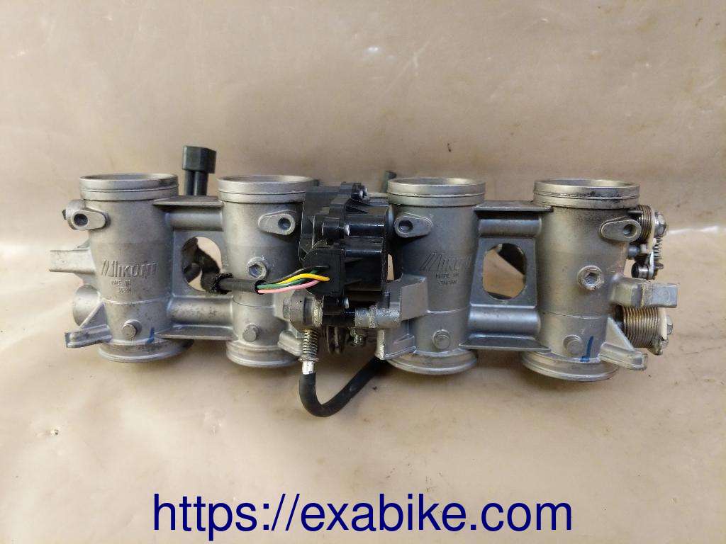 corps de papillons Kawasaki Z 800 - photo 2