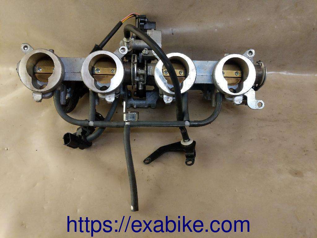 corps de papillons Kawasaki Z 800 - photo 3