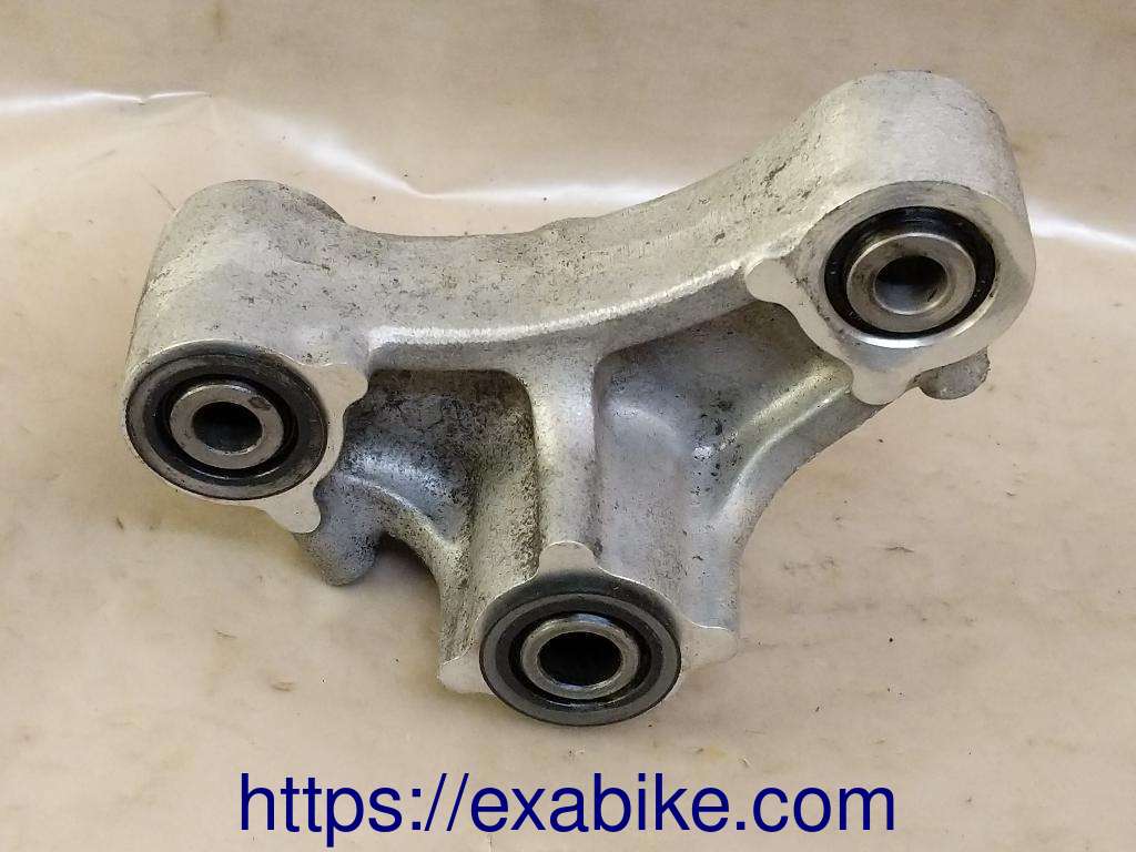 swingarm connecting Kawasaki Z 800 - photo 1