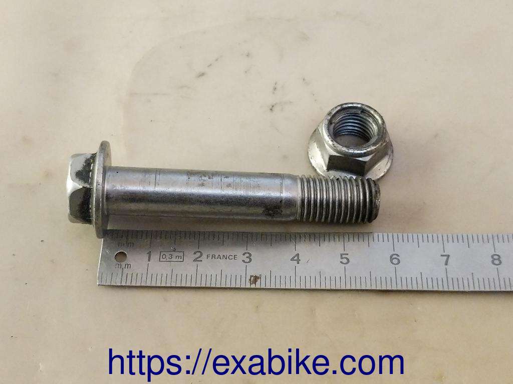 bolt Kawasaki Z 800 - photo 1