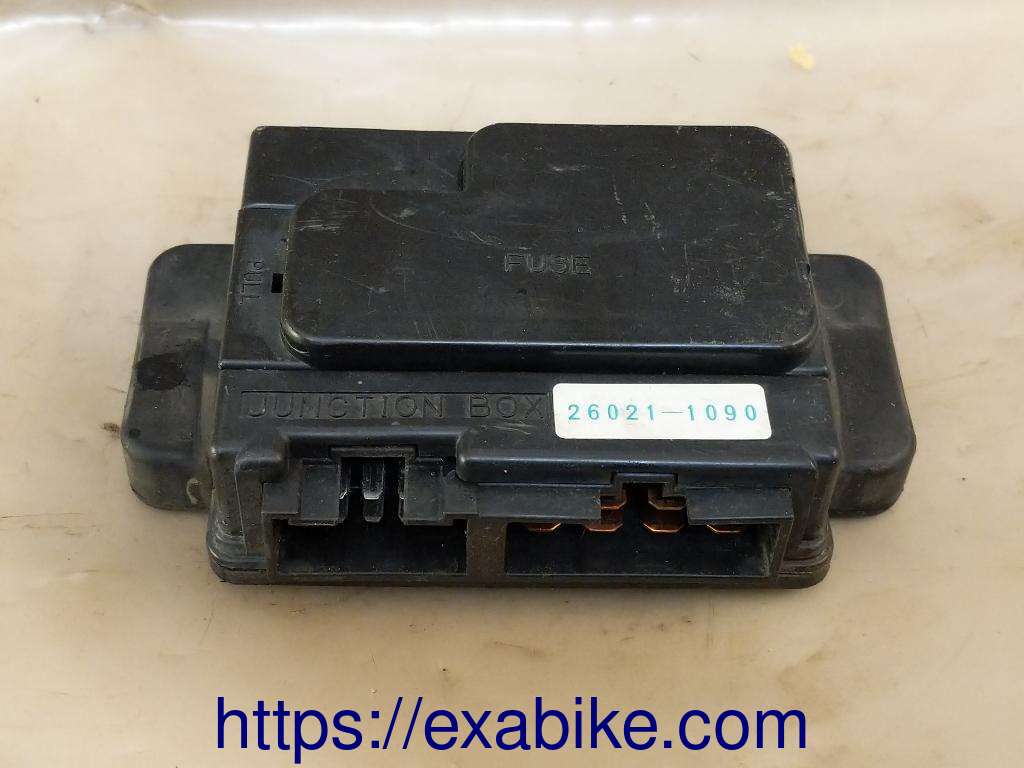 boite à fusibles Kawasaki ZZR 600 - photo 1