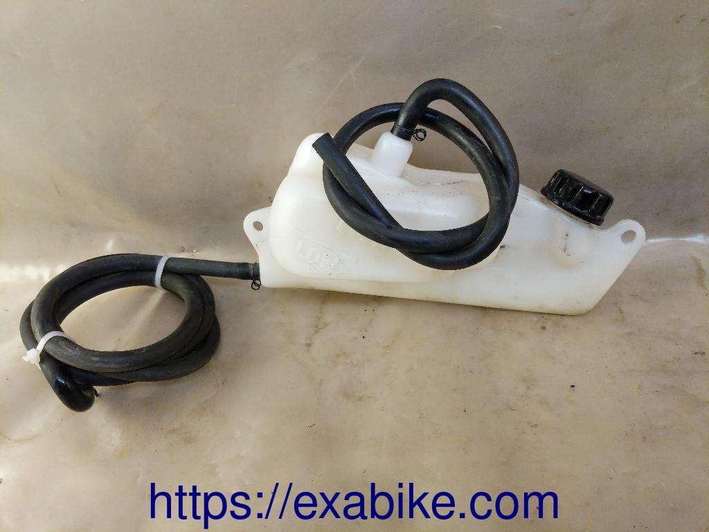 expansion tank Kawasaki ZZR 600 - photo 1