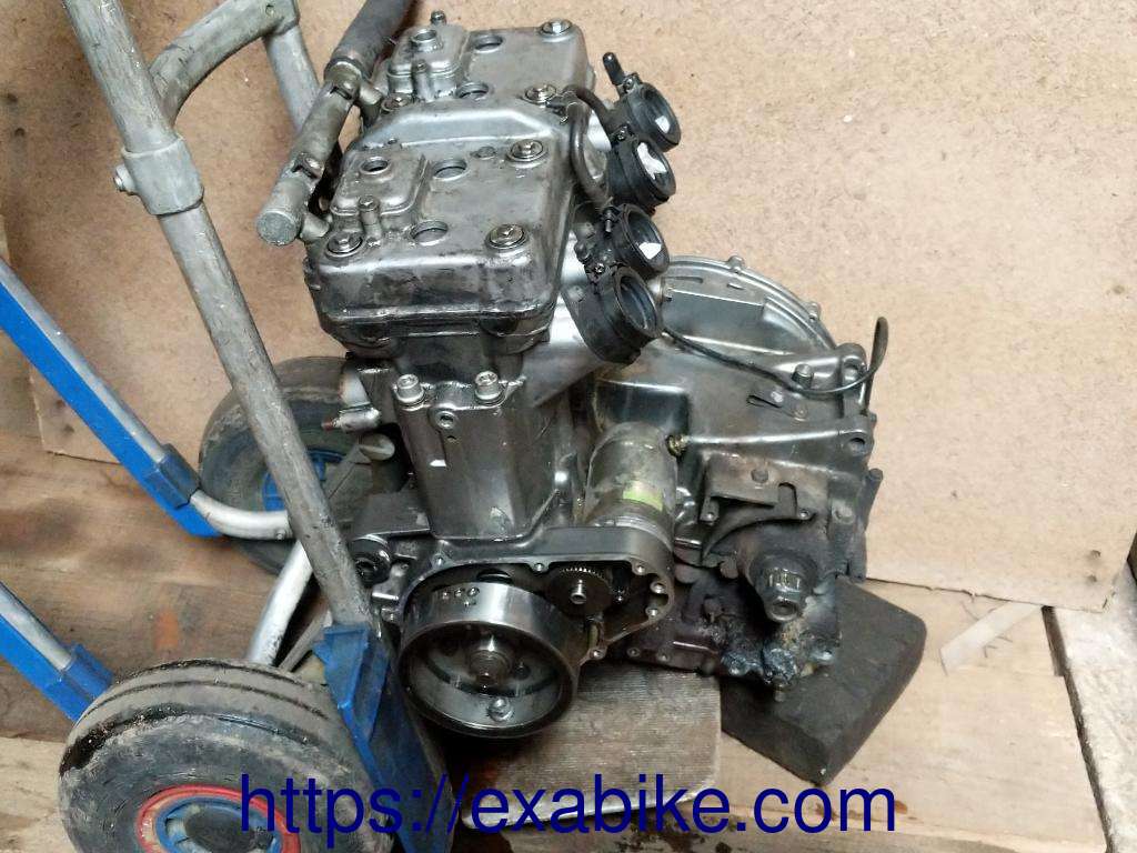 engine Kawasaki ZZR 600 - photo 2