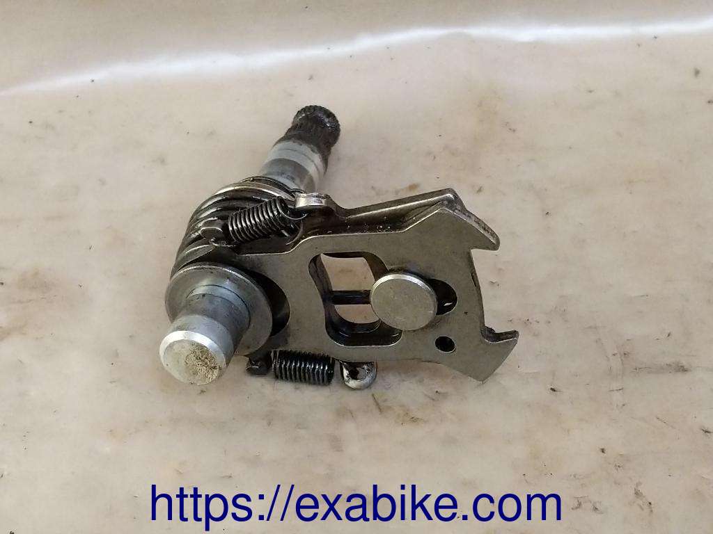gear change axle Kawasaki ER-6 - photo 2
