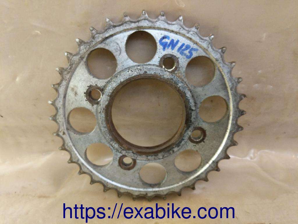 rear sprocket Suzuki GN 125 - photo 1