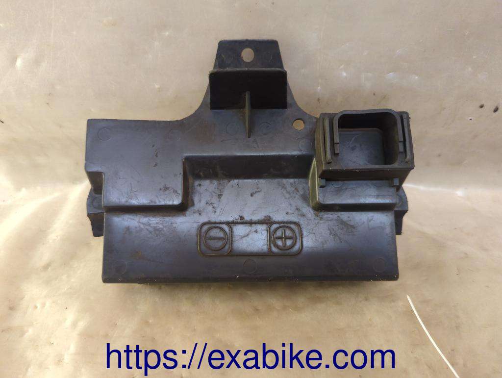couvercle de batterie Suzuki 650 Burgman - photo 1