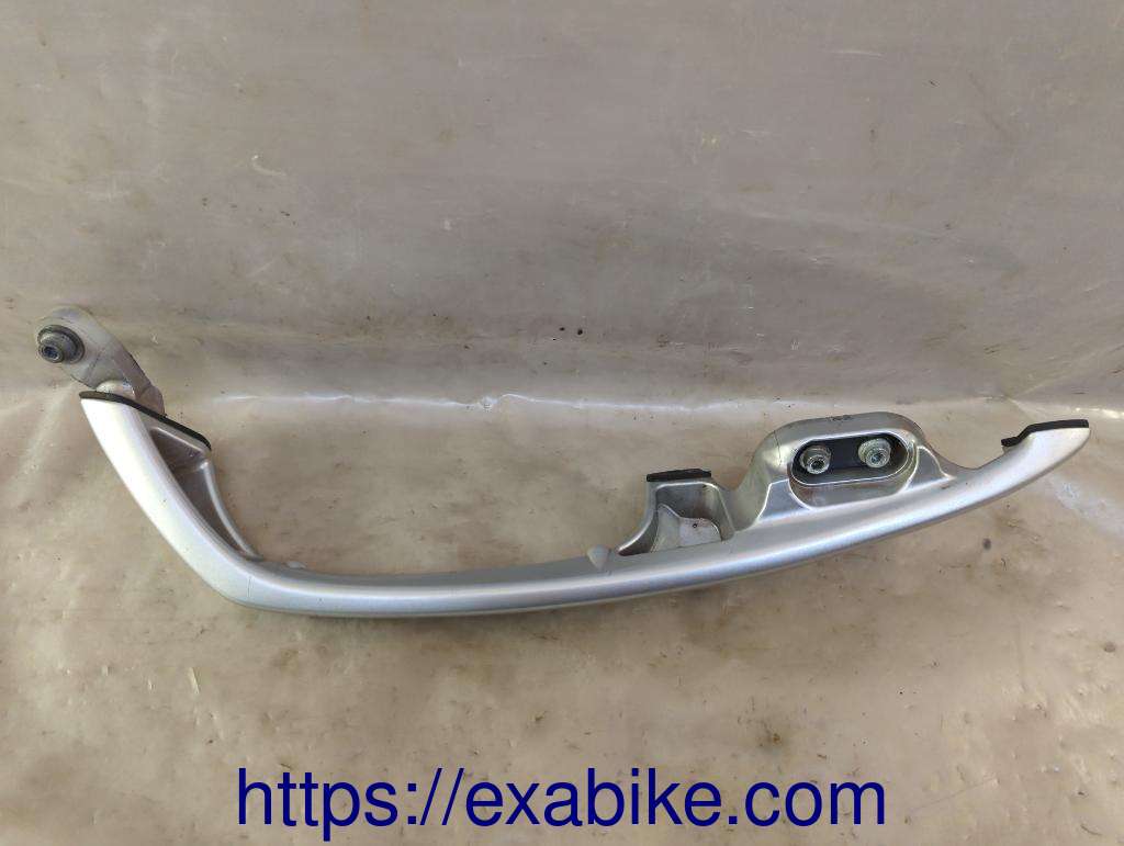 rear handle grab, right Suzuki 650 Burgman - photo 2