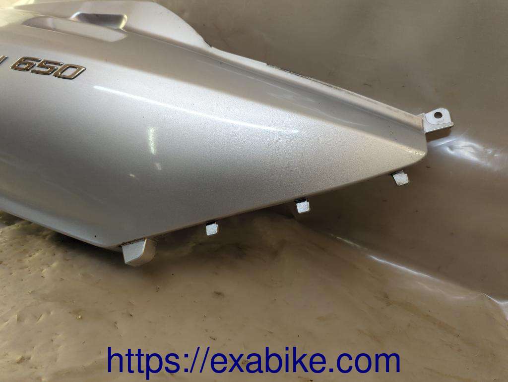 side fairing, rear right Suzuki 650 Burgman - photo 3