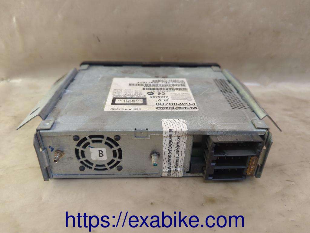 lecteur cd de navigation Suzuki 650 Burgman - photo 2