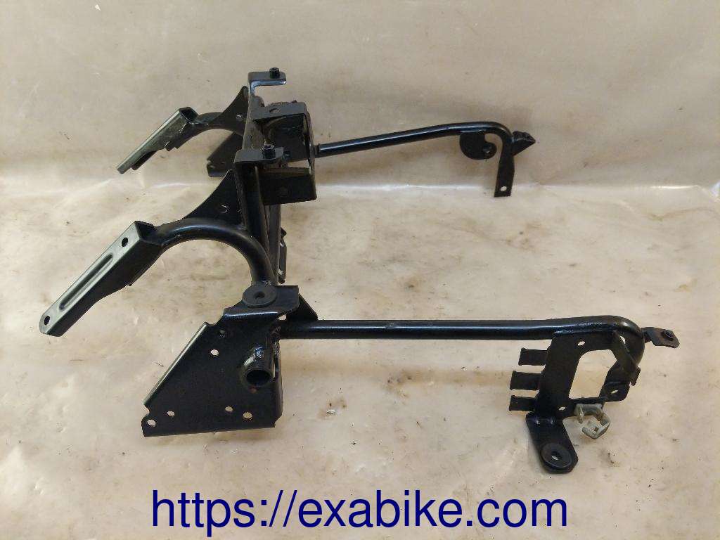 fairing bracket Suzuki 650 Burgman - photo 2