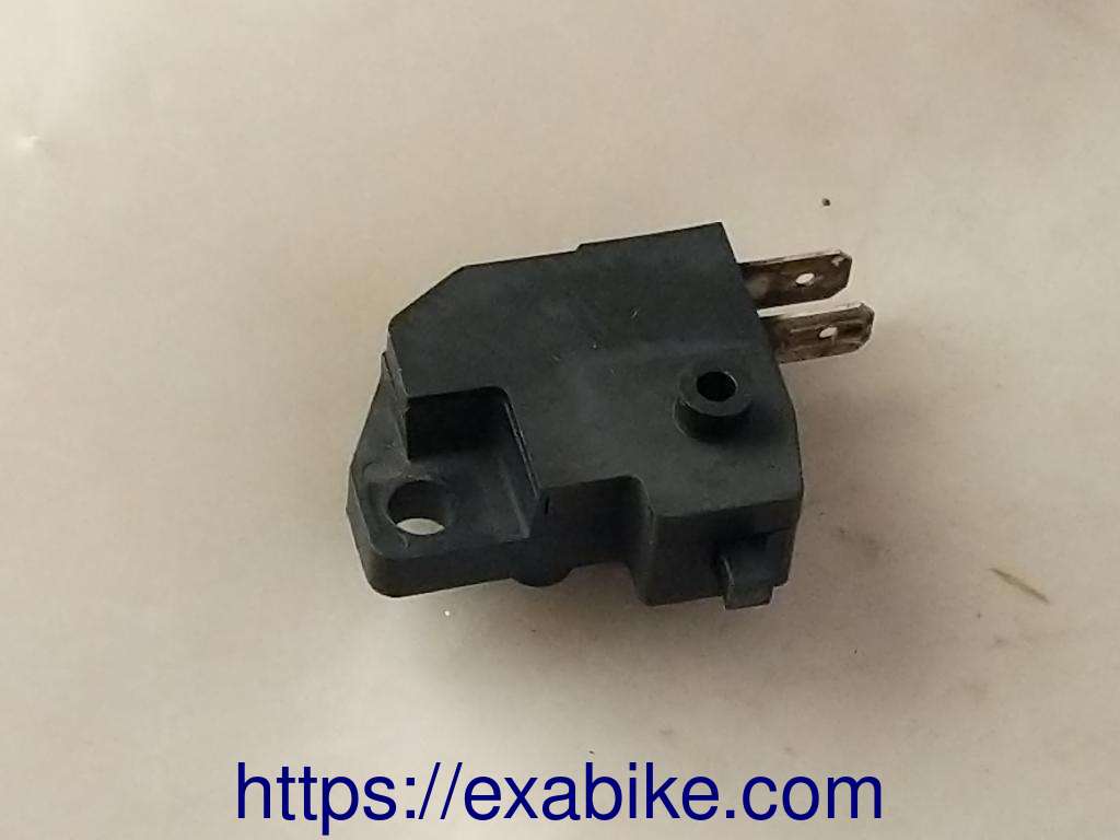 front brake switch Suzuki 650 Burgman - photo 1