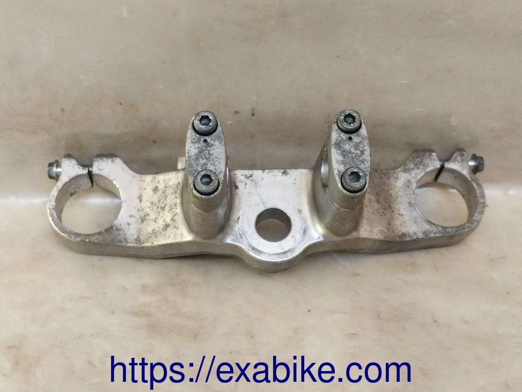 fork bracket, upper Suzuki 650 Burgman - photo 1
