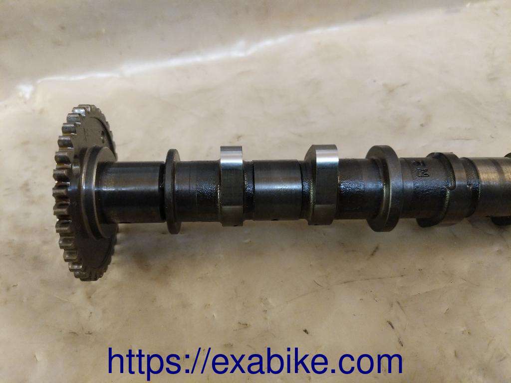 arbre à câmes d'admission Suzuki 650 Burgman - photo 2