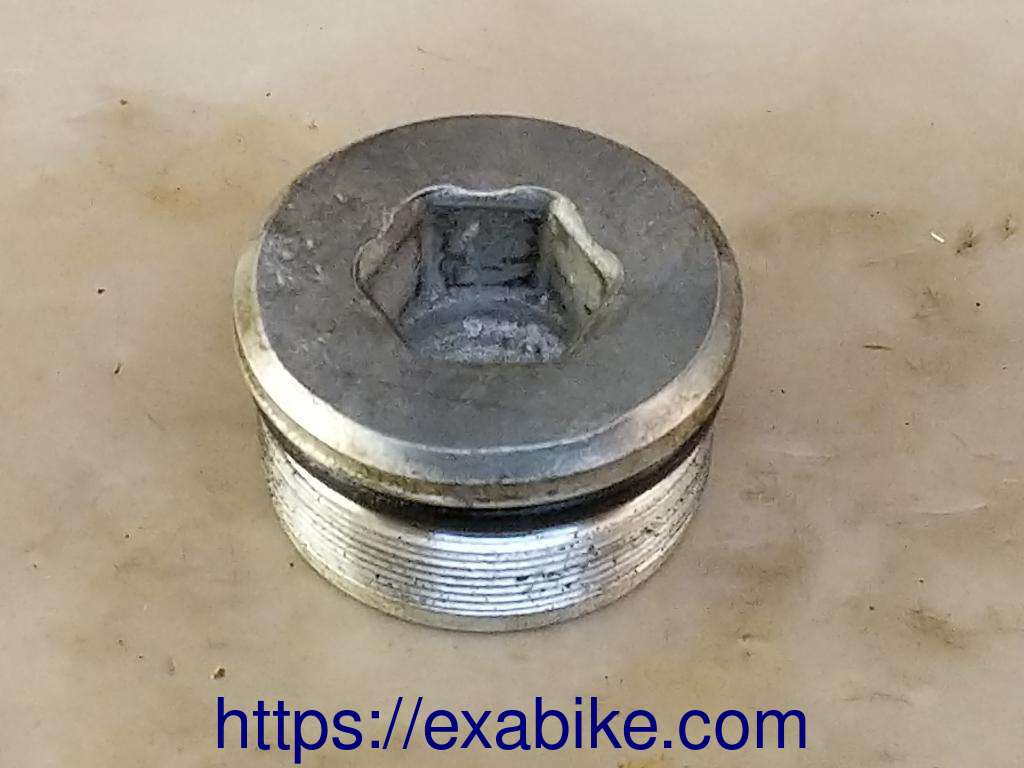 bouchon de fourche Suzuki 650 Burgman - photo 1