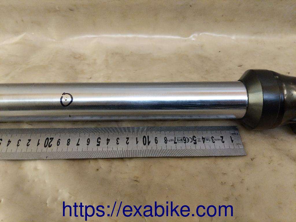 fork élément, right Kawasaki Z1000ST - photo 3