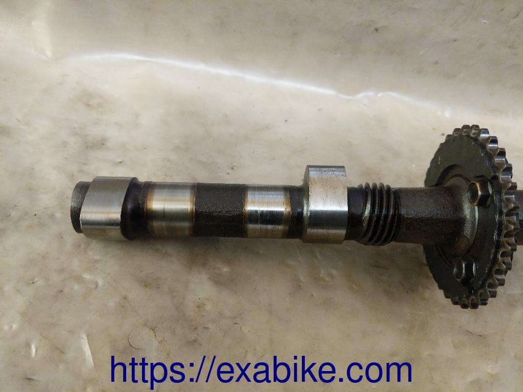 exhaust camshaft Kawasaki Z1000ST - photo 2