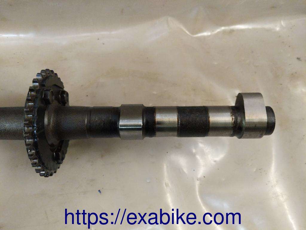 intake camshaft Kawasaki Z1000ST - photo 3