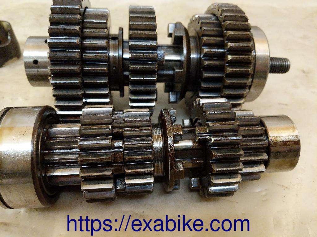 boite de vitesses Kawasaki Z1000ST - photo 3