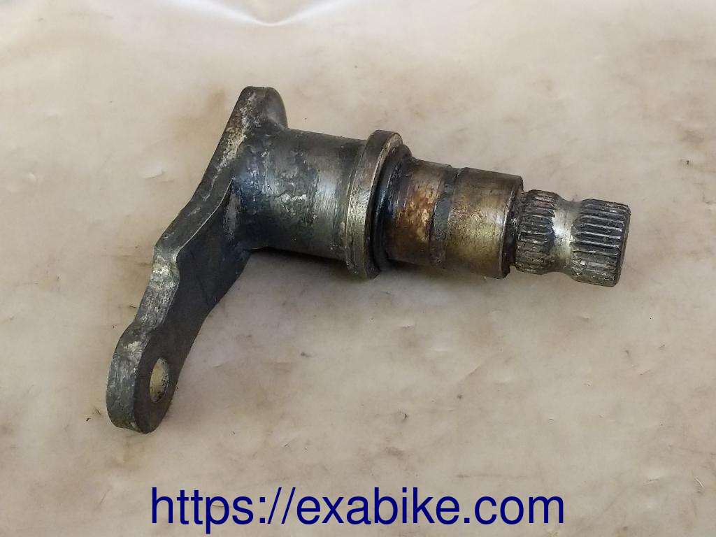 brake pedal axle Kawasaki Z1000ST - photo 1
