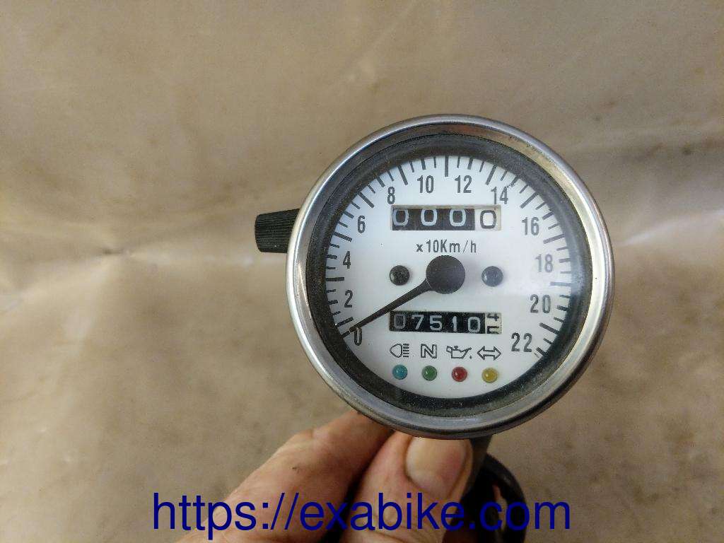 speedometer Voir la photo ou référence modele a identifier - photo 1