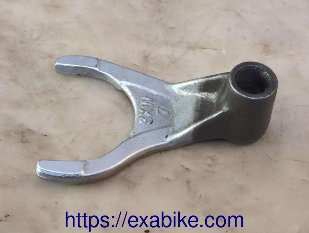 gearshift fork, left Yamaha XJR 1300 - photo 1