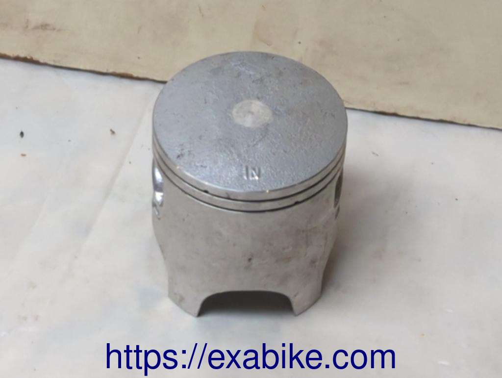 piston Honda CR 125 - photo 1